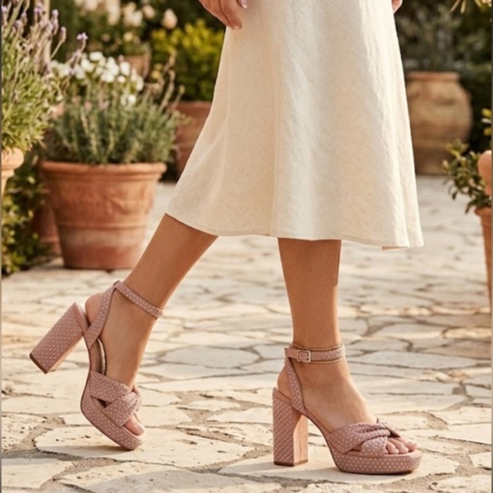 Vince Camuto Cream Midi Skirt